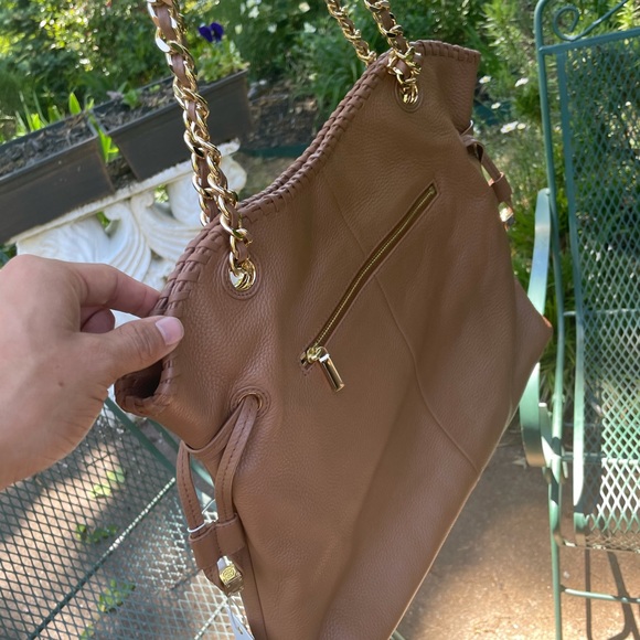 REAL TORY BURCH PURSE WITH TAG - Picture 3 of 4